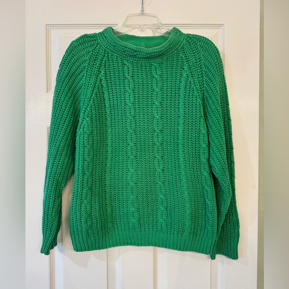 Vintage 80’s Green Cable Knit Women's Sweater with Roll Collar and Shoulder Pads